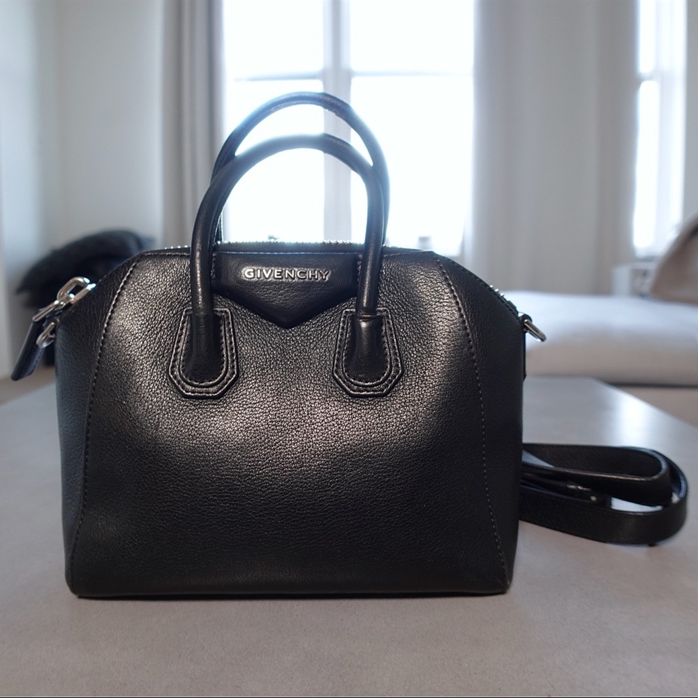 Givenchy Antigona Mini